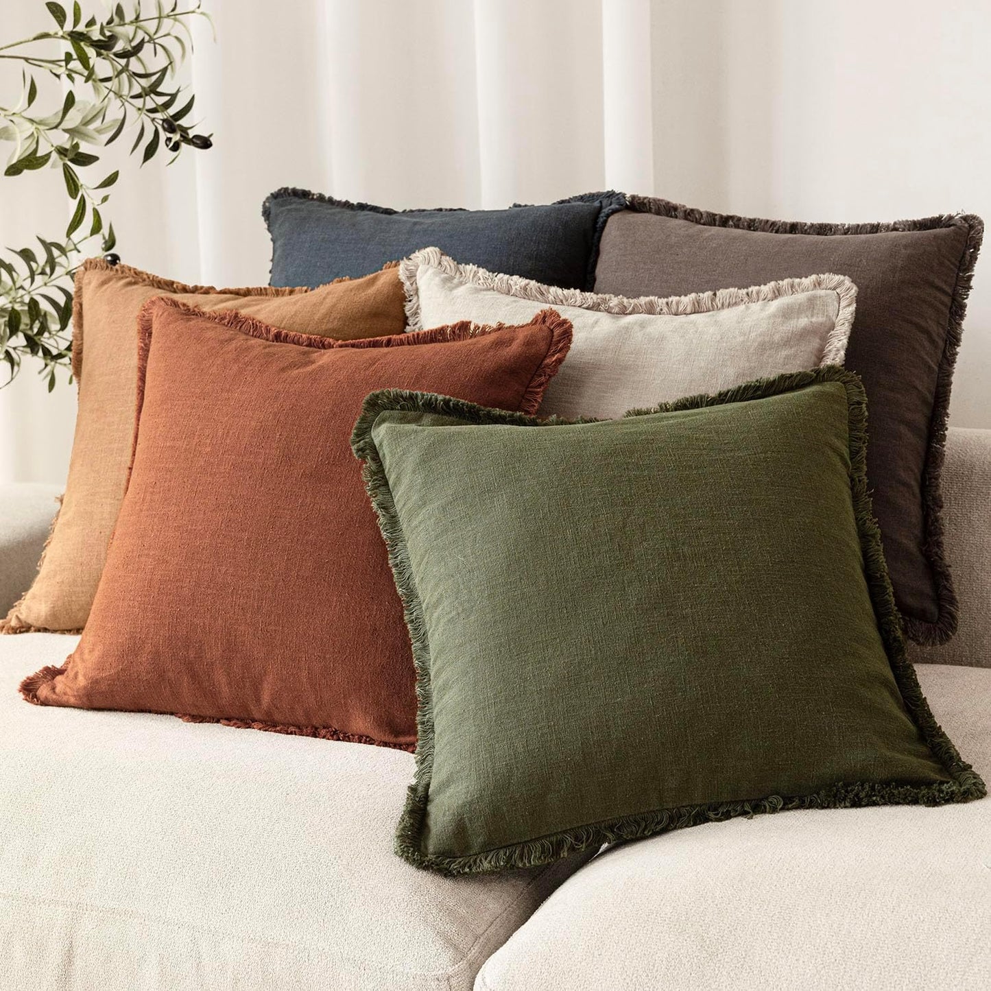 Foindtower Set of 2 Decorative Linen Fringe Throw Pillow Covers Boho Farmhouse Cushion Cover with Tassels Soft Accent Pillowcase for Couch Sofa Bed Living Room Home Decor,20×20 Inch,Orange Brown
