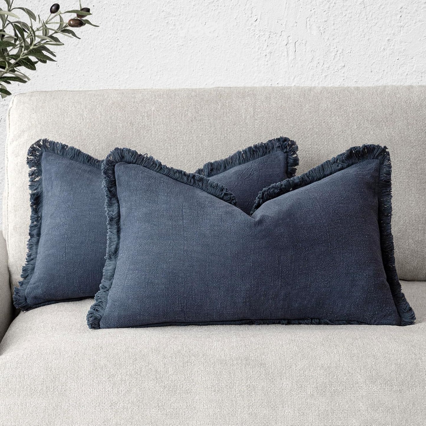 Foindtower Set of 2 Decorative Linen Fringe Lumbar Throw Pillow Covers Boho Farmhouse Cushion Cover with Tassels Soft Cozy Accent Pillowcase for Sofa Couch Living Room Home Decor,12×20 Inch,Navy Blue