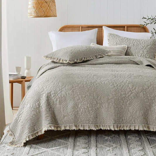 HORIMOTE HOME Beige Ruffled Quilt King Size, Stone-Washed Microfiber Lightweight Crinkled Farmhouse Rustic Shabby Chic Bedding Set, 3 Pieces Reversible Bedspread with Pillow Shams for All Season