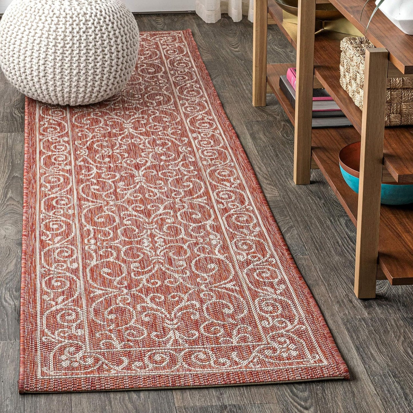JONATHAN Y Vintage Filigree Indoor Outdoor Runner Rug 2X8 Red/Beige, Charleston Textured Weave for Backyard, Patio, Porch, Easy-Cleaning, High Traffic, Pet-Friendly, Non-Shedding (SMB106B-28)